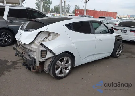 2014 Hyundai Veloster Base W/Black z USA, uszkodzony, nr VIN KMHTC6AD3EU187156